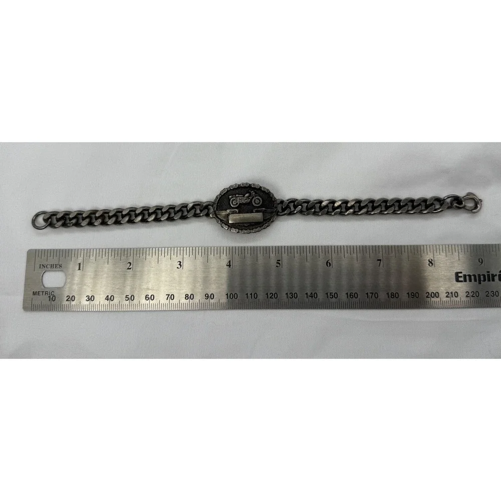 Vintage Biker Motorcycle Winged Medallion Curb Chain Bracelet Gunmetal Git